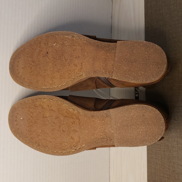 Born Brown Moraga Bootie SZ 9.5 - Picture 8 of 8